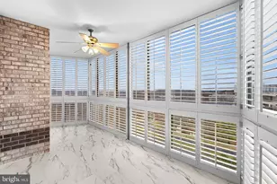 19375 Cypress Ridge Terrace, Leesburg, VA 20176 - Photo 16