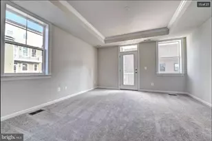 45161 Admiral Dr, Sterling, VA 20166 - Photo 20