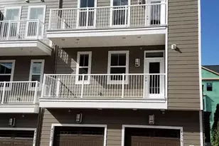 45161 Admiral Dr, Sterling, VA 20166 - Photo 2