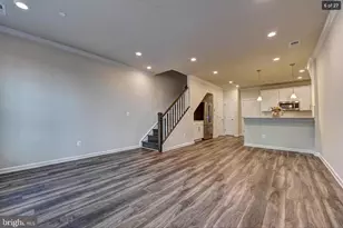 45161 Admiral Dr, Sterling, VA 20166 - Photo 6