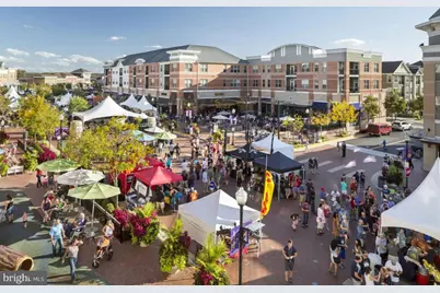 1426 Ribbon Limestone Terrace SE, Leesburg, VA 20175 - Photo 2