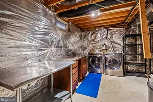 43112 Demerrit St, Chantilly, VA 20152 - Photo 38