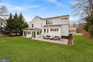 21 Lipscomb Ct, Sterling, VA 20165 - Photo 6