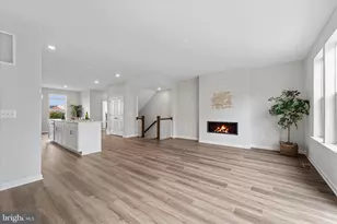 705 Sawback Sq NE, Leesburg, VA 20176 - Photo 2