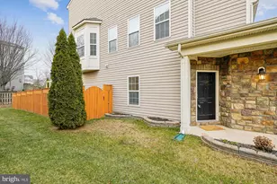 25135 Hummocky Terrace, Aldie, VA 20105 - Photo 4