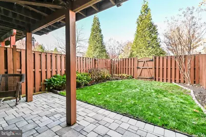 114 Hampshire Square SW, Leesburg, VA 20175 - Photo 8