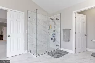 15058 Bankfield Dr, Waterford, VA 20197 - Photo 26