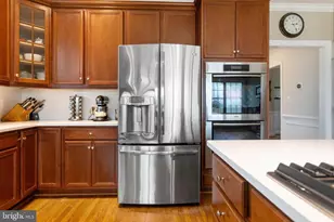 15058 Bankfield Dr, Waterford, VA 20197 - Photo 12