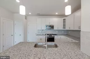 43357 Radford Divide Ter, Ashburn, VA 20148 - Photo 4