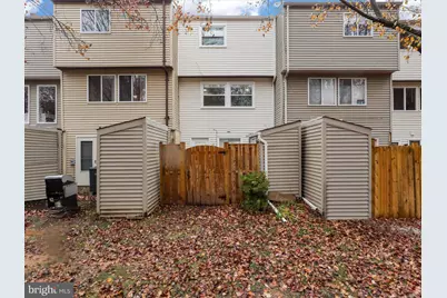 307 Brethour Court, Sterling, VA 20164 - Photo 2