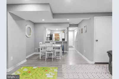 307 Brethour Court, Sterling, VA 20164 - Photo 8