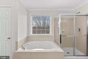 917 Towering Oak Ct, Purcellville, VA 20132 - Photo 32