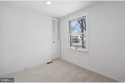 132 N Fillmore Avenue, Sterling, VA 20164 - Photo 22