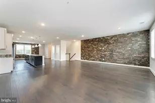 44750 Tiverton Sq, Ashburn, VA 20147 - Photo 6