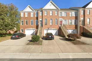 22560 Scattersville Gap Terrace, Ashburn, VA 20148 - Photo 2