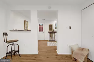 37 Alden Ct, Sterling, VA 20165 - Photo 10