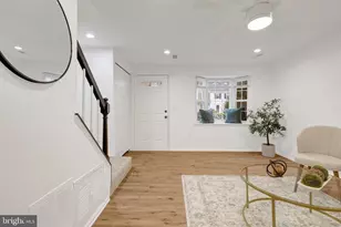 37 Alden Ct, Sterling, VA 20165 - Photo 6