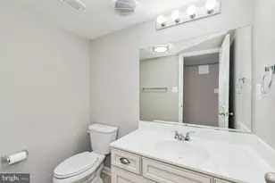 20471 Rolling Water Terrace, Ashburn, VA 20147 - Photo 32