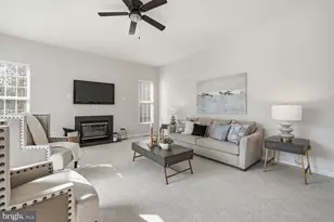 105 Meadowbrook Ct SW, Leesburg, VA 20175 - Photo 20