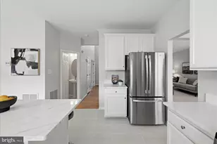 105 Meadowbrook Ct SW, Leesburg, VA 20175 - Photo 16