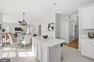 105 Meadowbrook Ct SW, Leesburg, VA 20175 - Photo 12