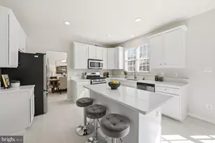 105 Meadowbrook Ct SW, Leesburg, VA 20175 - Photo 12