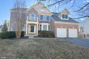105 Meadowbrook Ct SW, Leesburg, VA 20175 - Photo 2