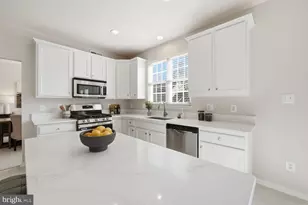 105 Meadowbrook Ct SW, Leesburg, VA 20175 - Photo 14