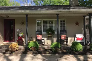 16 Honeybee Ave, Round Hill, VA 20141 - Photo 2