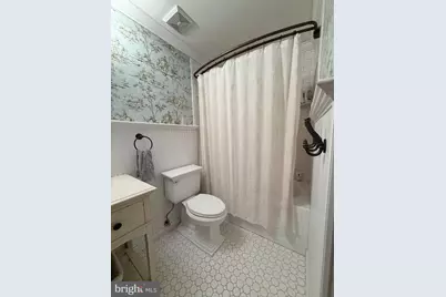 16 Honeybee Avenue, Round Hill, VA 20141 - Photo 16