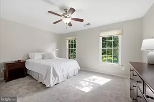 22806 Oatlands Grove Pl, Ashburn, VA 20148 - Photo 26
