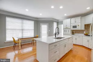 42007 Pepperbush Pl, Aldie, VA 20105 - Photo 18