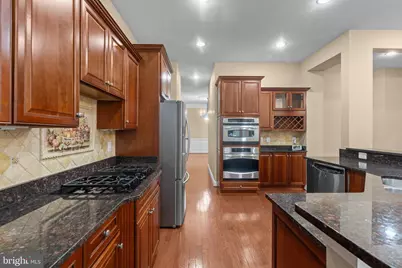 47672 Paulsen Square, Sterling, VA 20165 - Photo 18