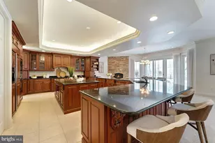 40436 Beacon Hill Dr, Leesburg, VA 20176 - Photo 14