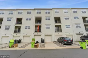 43605 McDowell Sq, Leesburg, VA 20176 - Photo 30