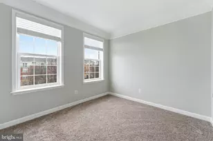 43605 McDowell Sq, Leesburg, VA 20176 - Photo 16