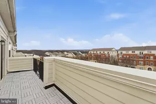 43605 McDowell Sq, Leesburg, VA 20176 - Photo 18