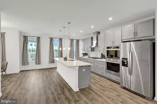 20941 Bluebird Sq, Sterling, VA 20165 - Photo 12