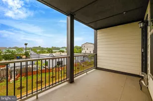 20941 Bluebird Sq, Sterling, VA 20165 - Photo 46