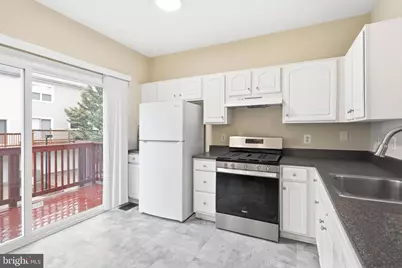 21856 Goodwood Terrace, Ashburn, VA 20147 - Photo 10