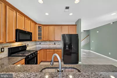 20562 Rosewood Manor Square, Ashburn, VA 20147 - Photo 18