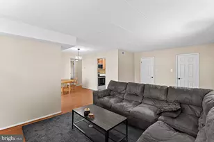 125 Clubhouse Dr SW, Leesburg, VA 20175 - Photo 8