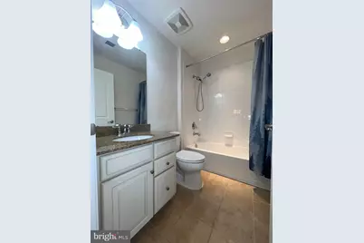 25835 Clairmont Manor Square, Aldie, VA 20105 - Photo 22