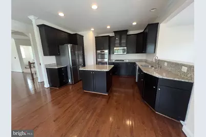 25835 Clairmont Manor Square, Aldie, VA 20105 - Photo 8