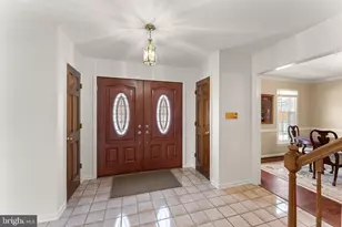 20 N Lowery Ct, Sterling, VA 20165 - Photo 10