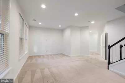 42237 Lancaster Woods Square, Chantilly, VA 20152 - Photo 38