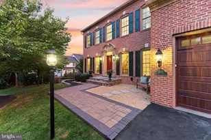 18571 Dettington Ct, Leesburg, VA 20176 - Photo 16