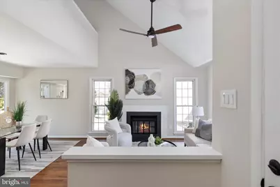 5 Rawlston Court, Sterling, VA 20165 - Photo 2