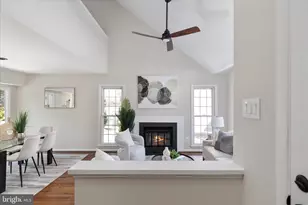 5 Rawlston Ct, Sterling, VA 20165 - Photo 2