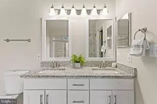 25450 Upper Clubhouse Dr, Chantilly, VA 20152 - Photo 28